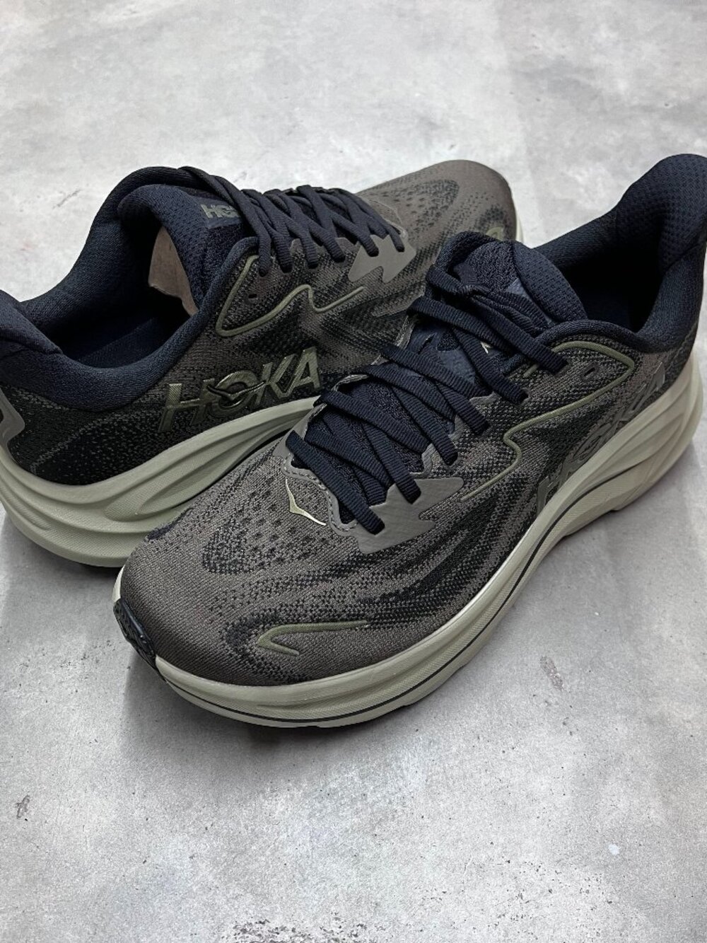 Hoka One One Clifton 10 Dark Roast Black Men's Size 8 1162030/DRST - New
